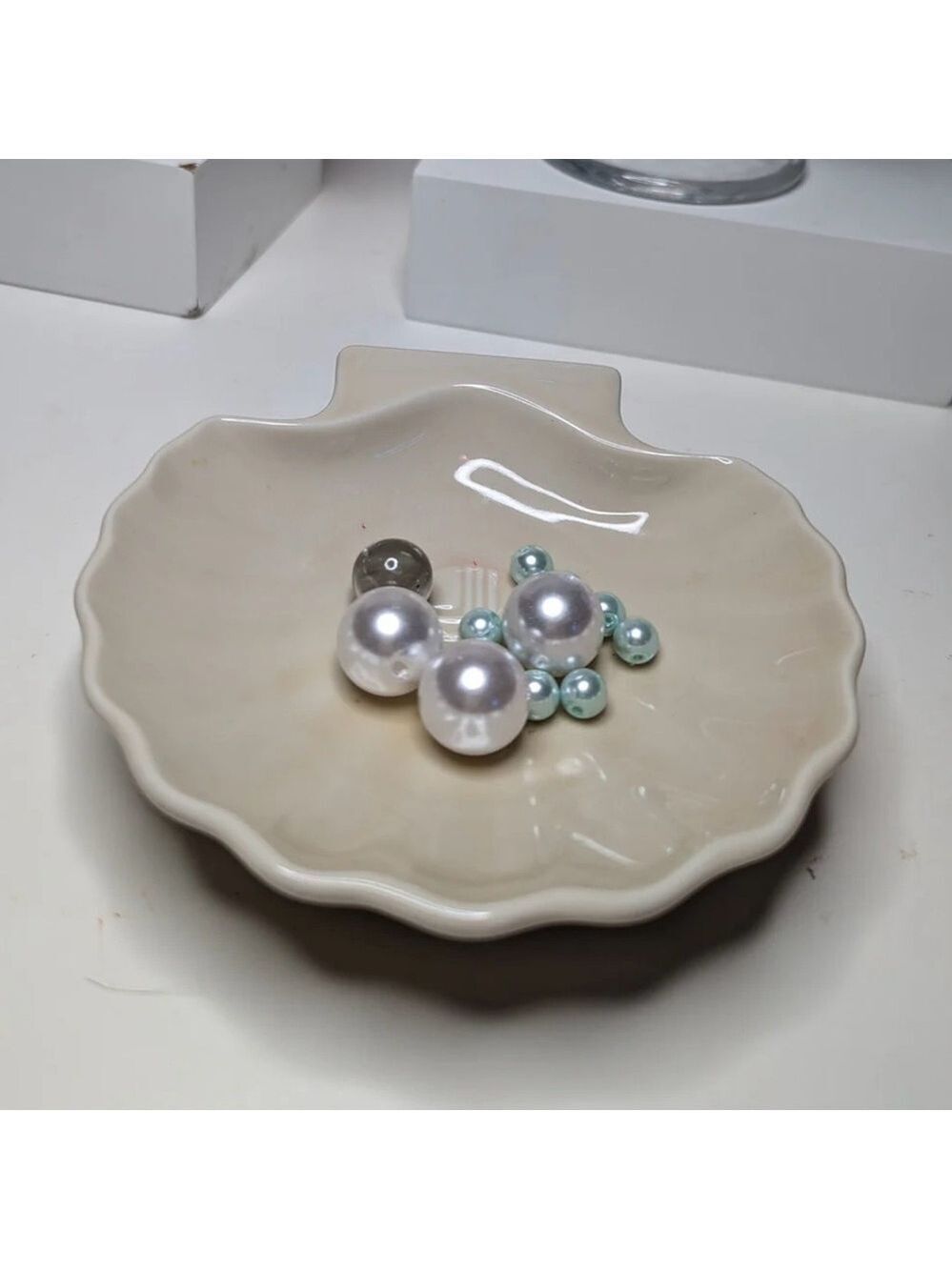 Fitz and Floyd Beige Porcelain Shell Jewelry Holder Dish 1970’s Minimalis